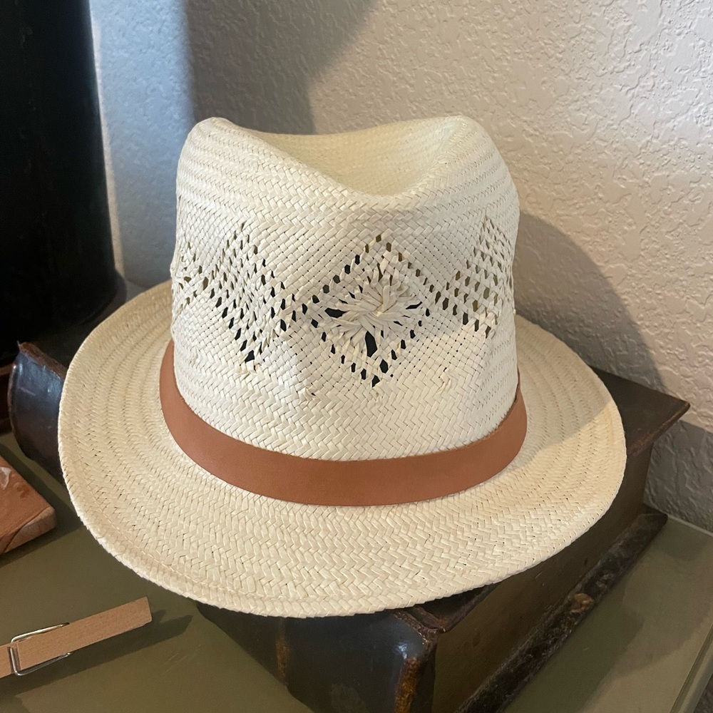 Stylish Cream Fedora with Tan Band